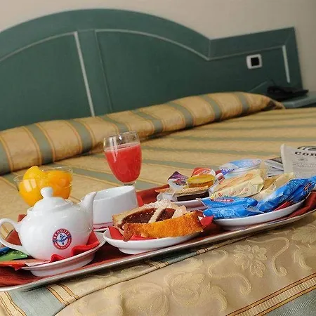 Hotel Riviera