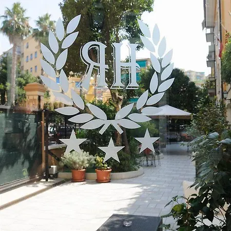 Riviera 3* Varazze