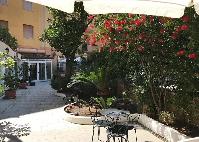 Hotel Riviera 3*