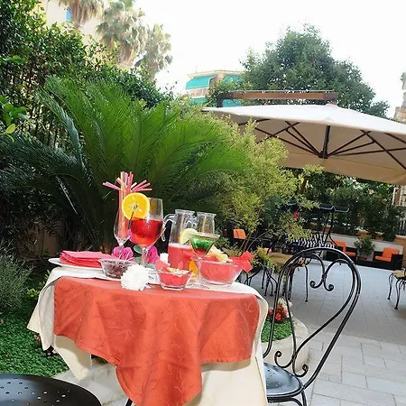 Szálloda Riviera 3*