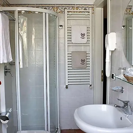 Riviera Hotel 3*
