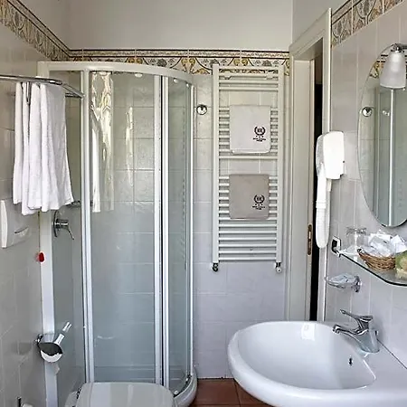 Hotel Riviera 3*