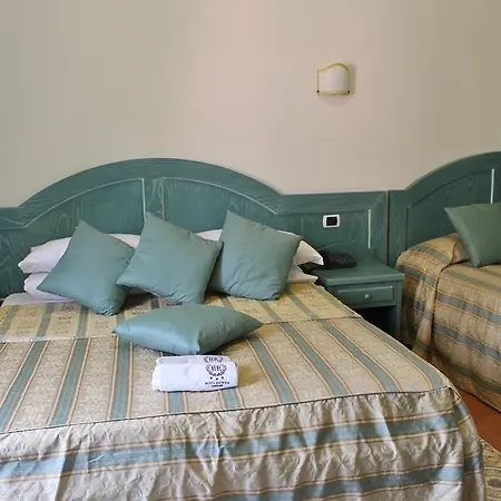 Riviera Hotell Varazze