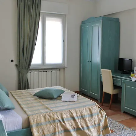 Hotell Riviera Varazze